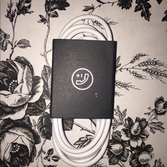 Beats Headphones 🎧 - Picture 6 of 6